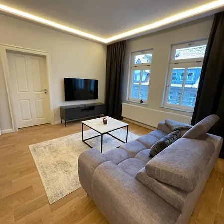 Direkt Am Bahnhof Appartement *
