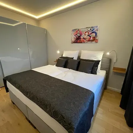 Direkt Am Bahnhof Apartment Eisenach