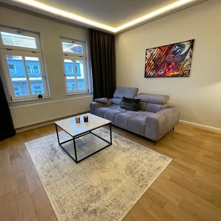 Direkt Am Bahnhof Apartment Eisenach
